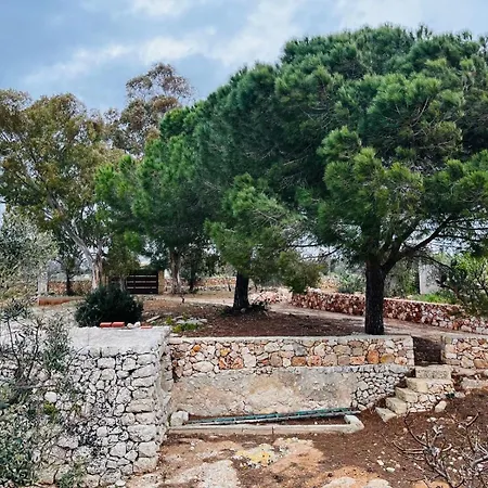 Degli Ulivi Villa *